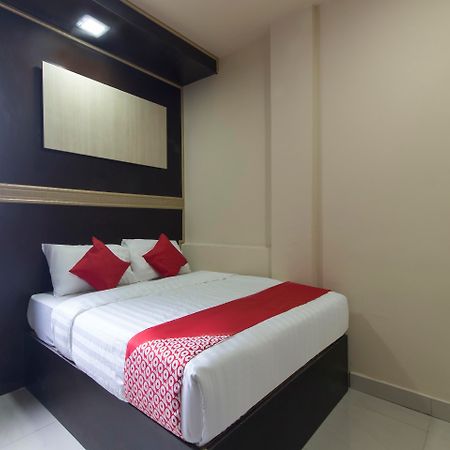 Oyo 697 Niche Valley Hotel Kuala Lumpur Eksteriør bilde